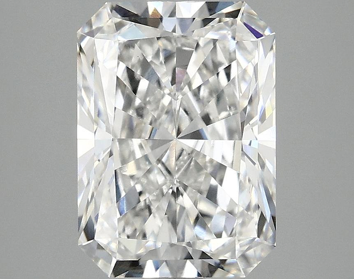 3.03 Carat Radiant Shaped Excellent Cut VVS2 IGI Certified Lab Grown Diamond