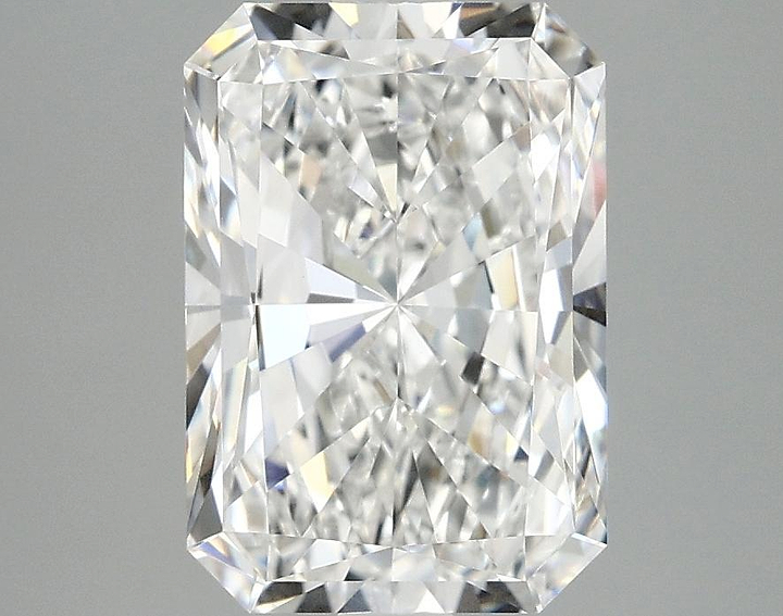 2.97 Carat Radiant Shaped Ideal Cut VVS2 IGI Certified Lab Grown Diamond