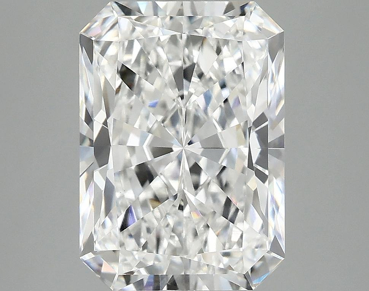 4.08 Carat Radiant Shaped Ideal Cut VVS2 IGI Certified Lab Grown Diamond