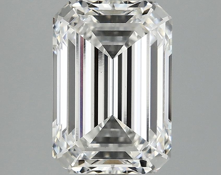 3.08 Carat Emerald Shaped Ideal Cut VS1 IGI Certified Lab Grown Diamond