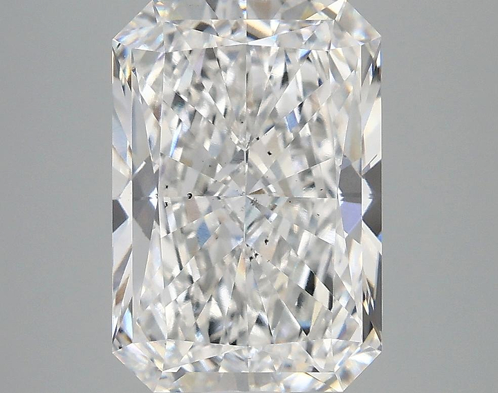4.01 Carat Radiant Shaped Ideal Cut SI1 IGI Certified Lab Grown Diamond