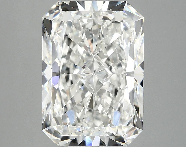 4.6 Carat Radiant Shaped Ideal Cut VVS2 IGI Certified Lab Grown Diamond