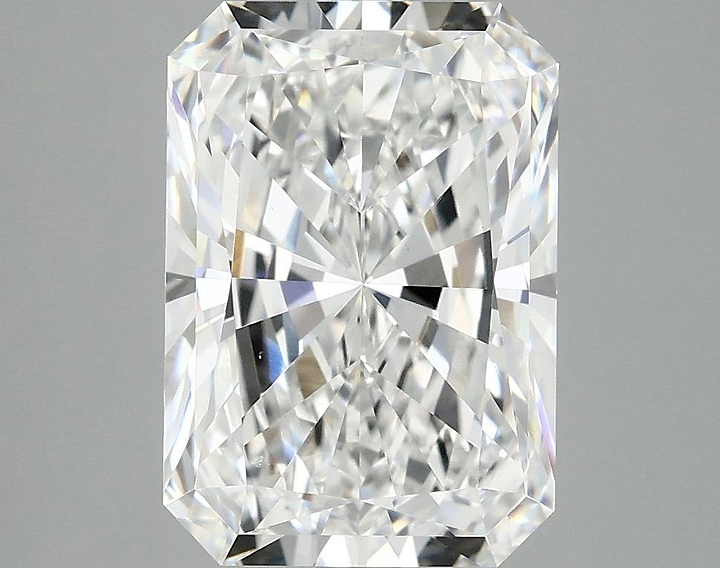 4.04 Carat Radiant Shaped Ideal Cut VVS2 IGI Certified Lab Grown Diamond