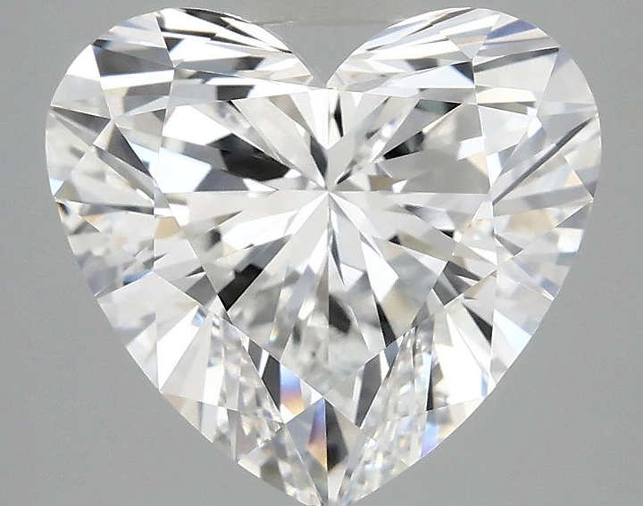 4.09 Carat Heart Shaped Ideal Cut VVS2 IGI Certified Lab Grown Diamond
