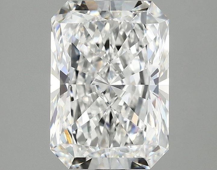 2.85 Carat Radiant Shaped Ideal Cut VS1 IGI Certified Lab Grown Diamond