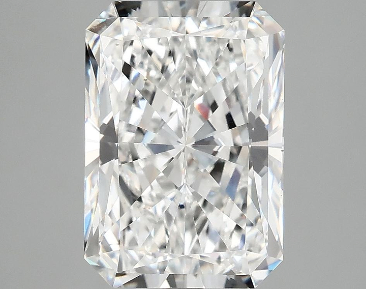 4.02 Carat Radiant Shaped Ideal Cut VS1 IGI Certified Lab Grown Diamond