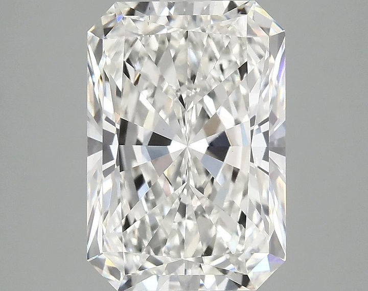 3.8 Carat Radiant Shaped Ideal Cut VS1 IGI Certified Lab Grown Diamond