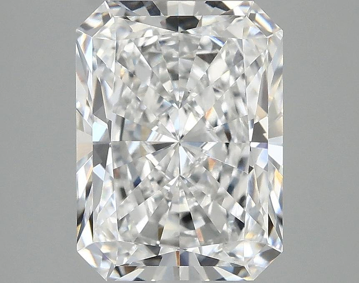 3.05 Carat Radiant Shaped Excellent Cut VS1 IGI Certified Lab Grown Diamond