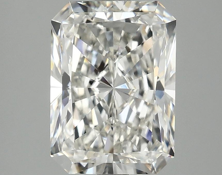 3.02 Carat Radiant Shaped Excellent Cut VVS2 IGI Certified Lab Grown Diamond