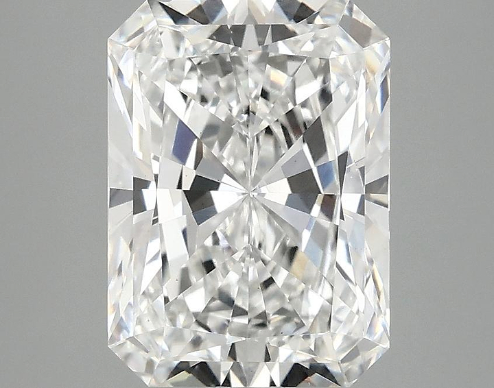 2.88 Carat Radiant Shaped Excellent Cut VS1 IGI Certified Lab Grown Diamond
