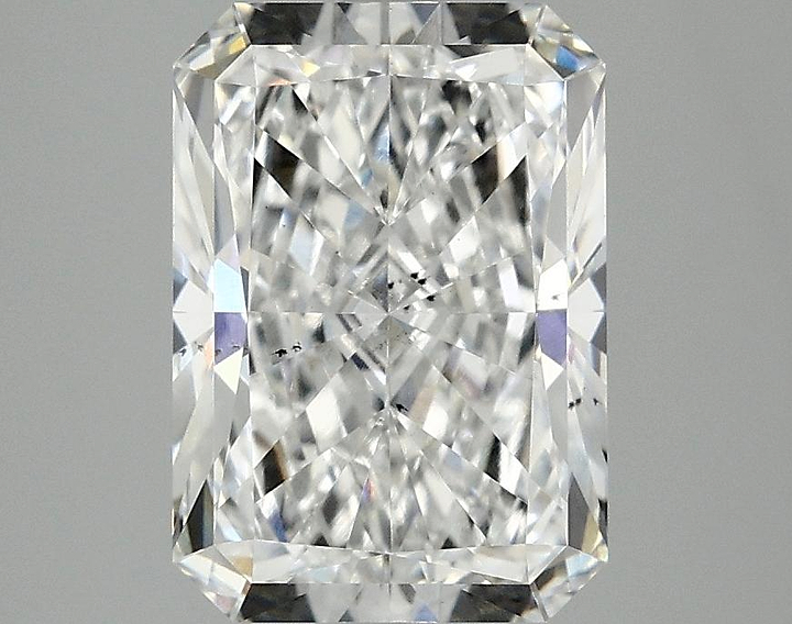 3.1 Carat Radiant Shaped Ideal Cut SI1 IGI Certified Lab Grown Diamond