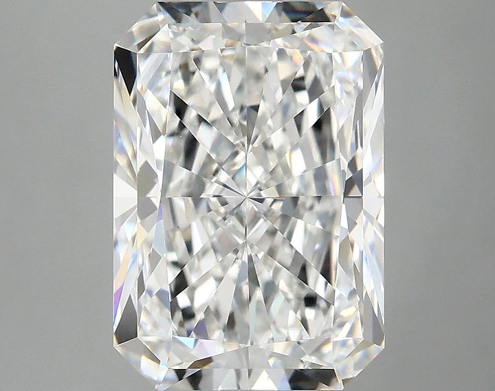 4.06 Carat Radiant Shaped Ideal Cut VVS2 IGI Certified Lab Grown Diamond