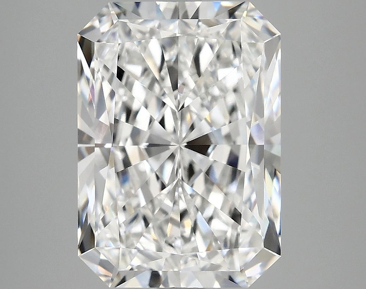 4.86 Carat Radiant Shaped Ideal Cut VVS2 IGI Certified Lab Grown Diamond