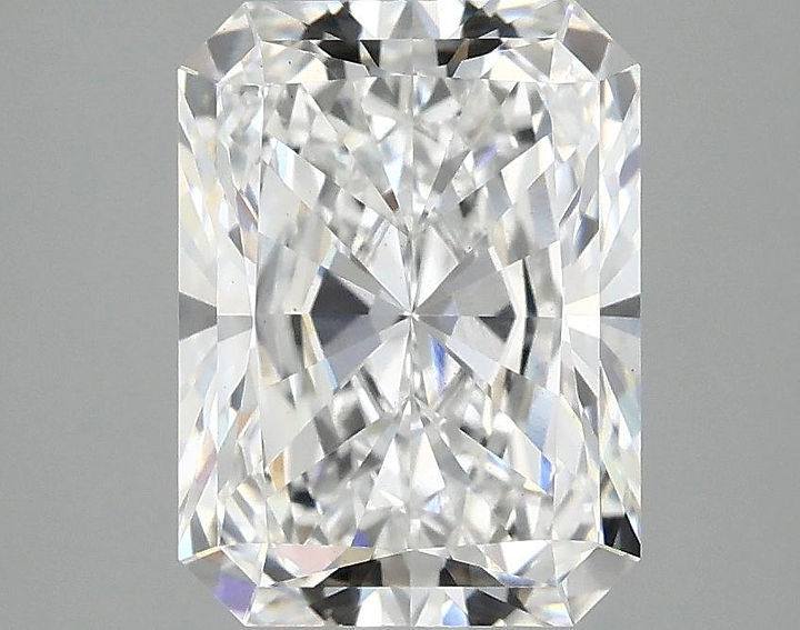 3.1 Carat Radiant Shaped Excellent Cut VS1 IGI Certified Lab Grown Diamond