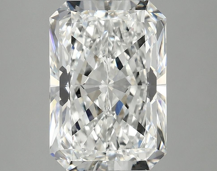 3.77 Carat Radiant Shaped Ideal Cut VVS2 IGI Certified Lab Grown Diamond