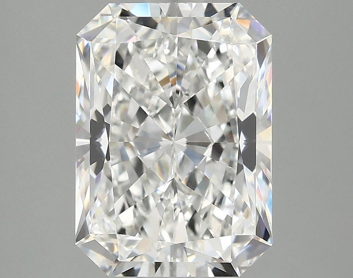 3.05 Carat Radiant Shaped Excellent Cut VVS2 IGI Certified Lab Grown Diamond