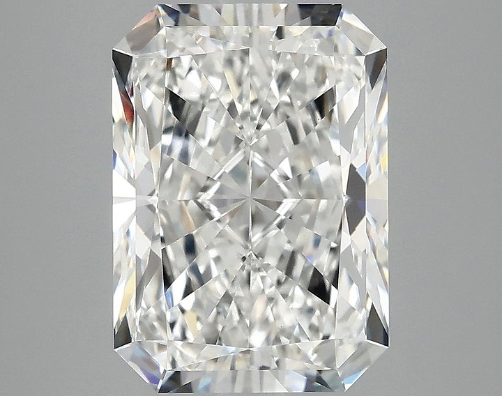 4.17 Carat Radiant Shaped Ideal Cut VVS2 IGI Certified Lab Grown Diamond
