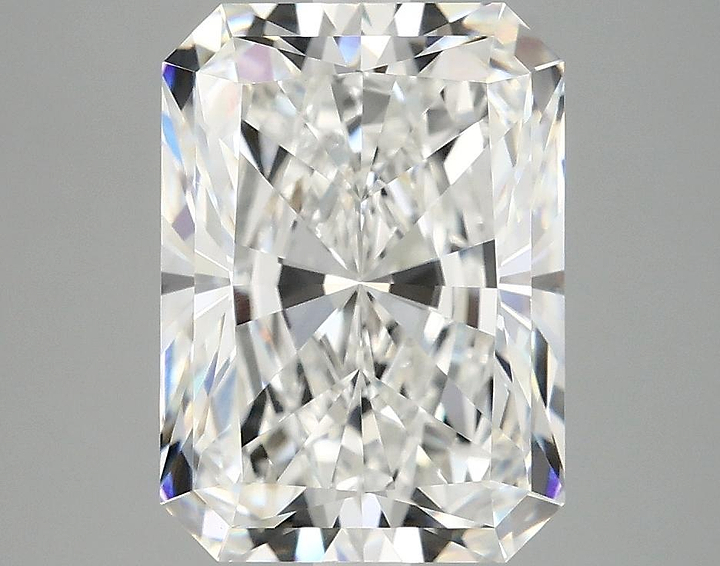 4.18 Carat Radiant Shaped Excellent Cut VVS2 IGI Certified Lab Grown Diamond