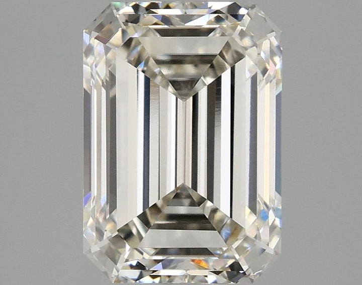 3.07 Carat Emerald Shaped Ideal Cut VVS2 IGI Certified Lab Grown Diamond