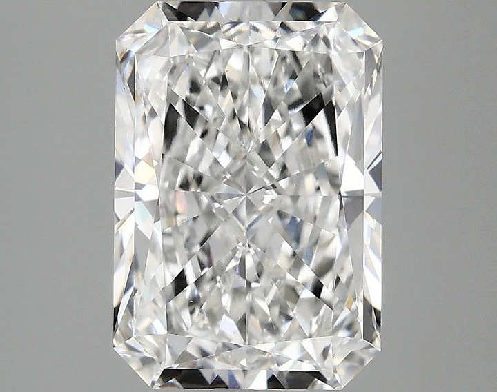 3.06 Carat Radiant Shaped Ideal Cut VS1 IGI Certified Lab Grown Diamond