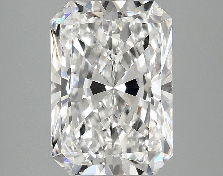 2.99 Carat Radiant Shaped Ideal Cut VS1 IGI Certified Lab Grown Diamond