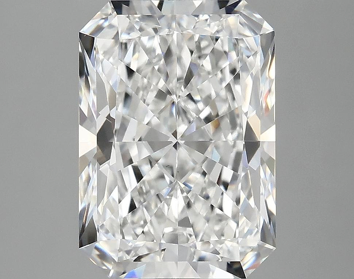 4.11 Carat Radiant Shaped Ideal Cut VS1 IGI Certified Lab Grown Diamond