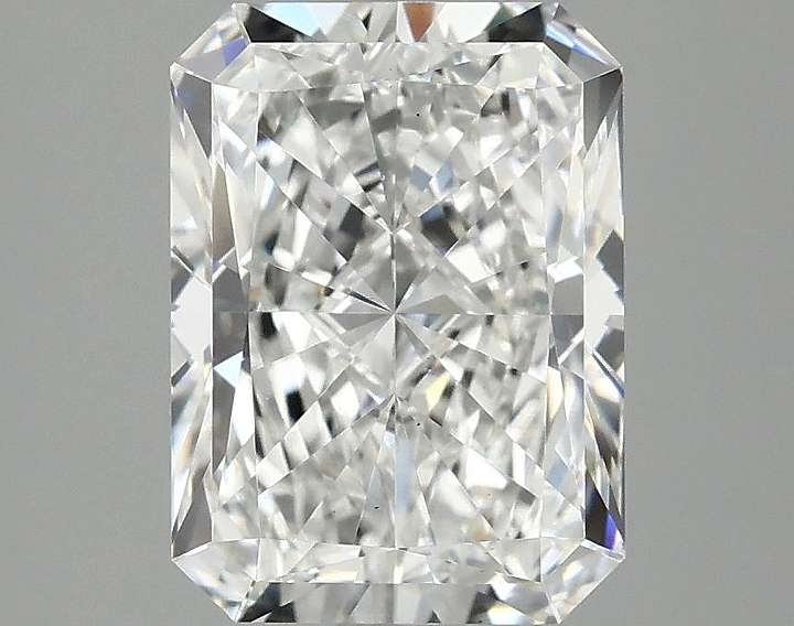 3.07 Carat Radiant Shaped Excellent Cut VS2 IGI Certified Lab Grown Diamond