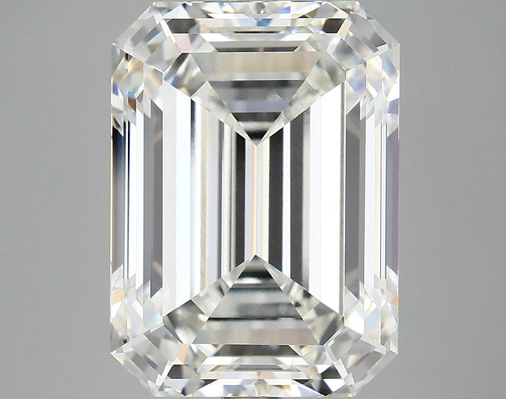 6.91 Carat Emerald Shaped Excellent Cut VVS2 IGI Certified Lab Grown Diamond