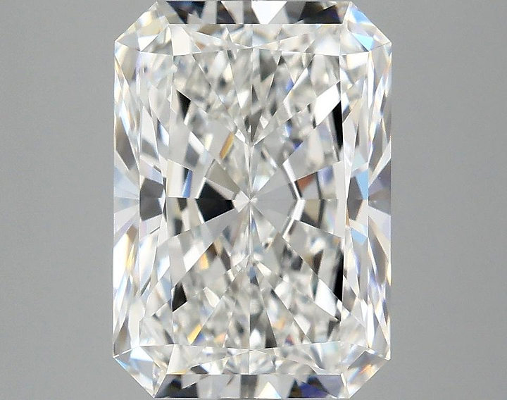 4.03 Carat Radiant Shaped Ideal Cut VVS2 IGI Certified Lab Grown Diamond