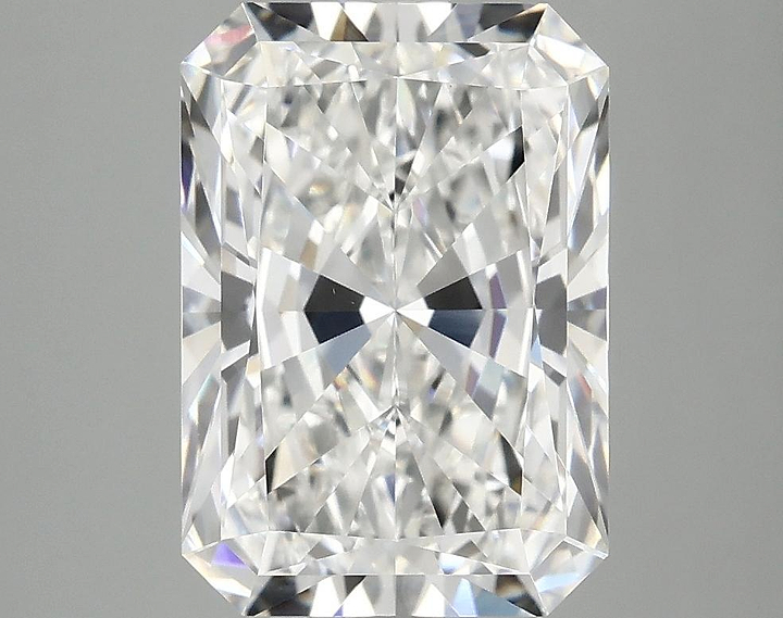 4.09 Carat Radiant Shaped Ideal Cut VVS2 IGI Certified Lab Grown Diamond