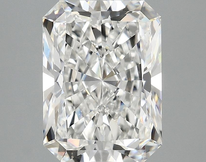 3.02 Carat Radiant Shaped Excellent Cut VS1 IGI Certified Lab Grown Diamond