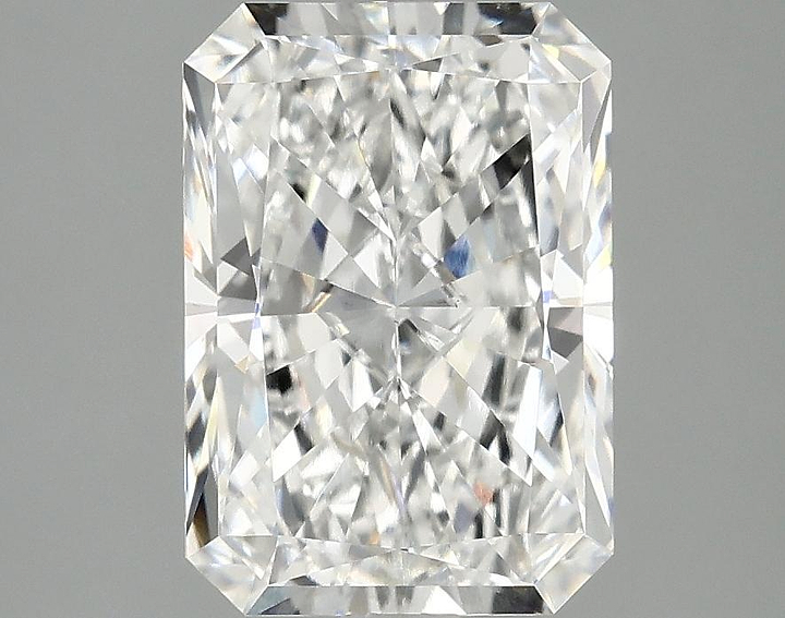 3.08 Carat Radiant Shaped Ideal Cut VS1 IGI Certified Lab Grown Diamond