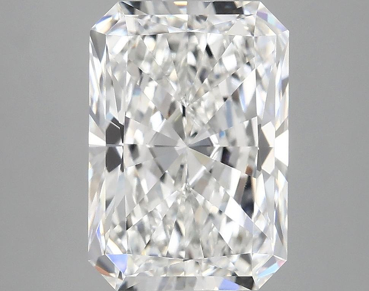 3.98 Carat Radiant Shaped Ideal Cut VVS2 IGI Certified Lab Grown Diamond