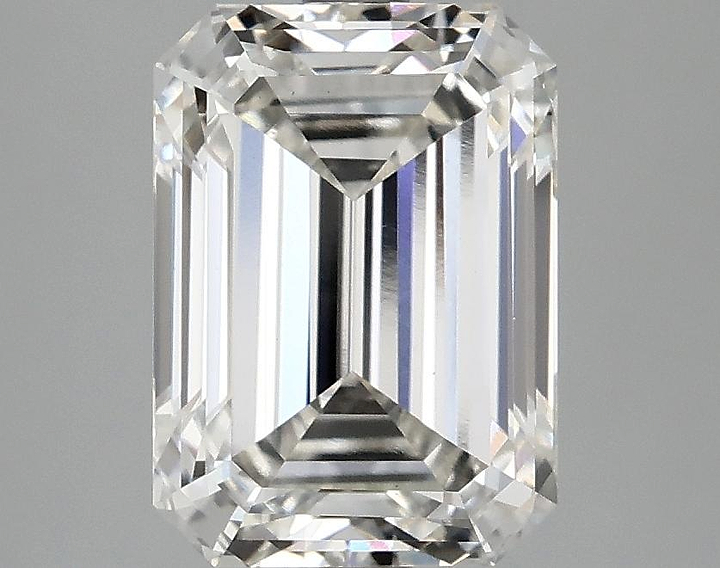 3.25 Carat Emerald Shaped Excellent Cut VS1 IGI Certified Lab Grown Diamond
