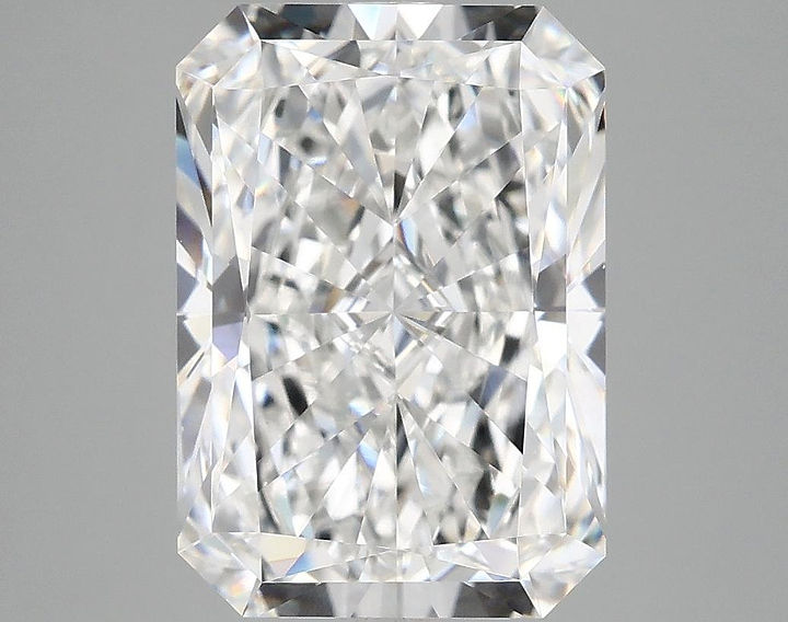 4.9 Carat Radiant Shaped Ideal Cut VS1 IGI Certified Lab Grown Diamond