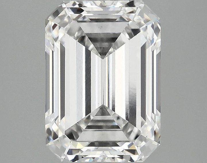 3.09 Carat Emerald Shaped Ideal Cut VS1 IGI Certified Lab Grown Diamond