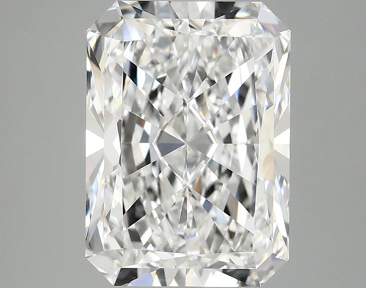 4.02 Carat Radiant Shaped Ideal Cut VS2 IGI Certified Lab Grown Diamond