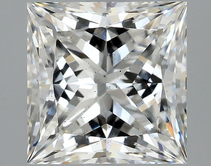 2.29 Carat Princess Shaped Ideal Cut SI1 IGI Certified Lab Grown Diamond