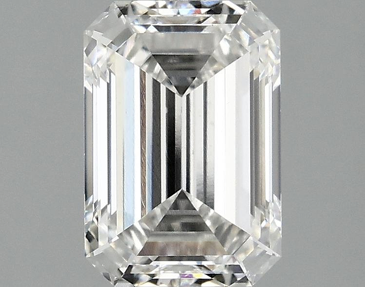 2.1 Carat Emerald Shaped Ideal Cut VS1 IGI Certified Lab Grown Diamond