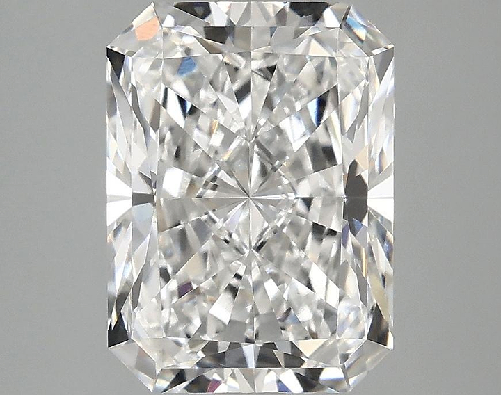 3.05 Carat Radiant Shaped Excellent Cut VS1 IGI Certified Lab Grown Diamond