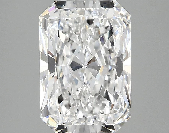 2.99 Carat Radiant Shaped Ideal Cut VVS2 IGI Certified Lab Grown Diamond