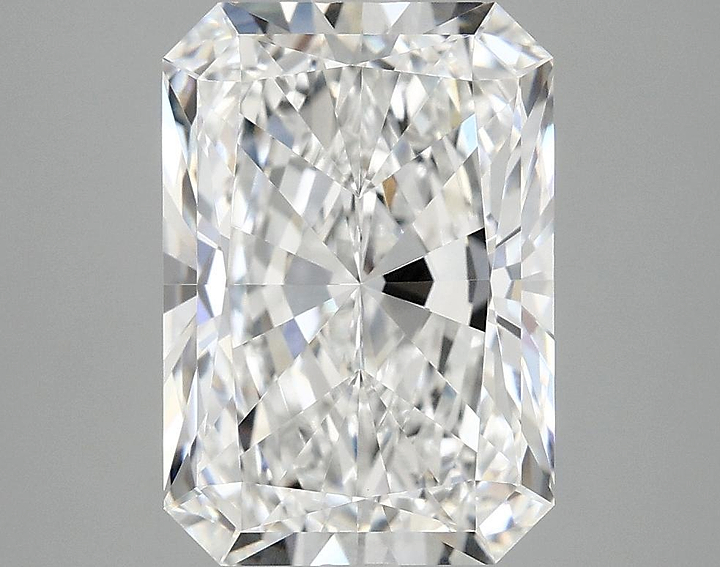 4.09 Carat Radiant Shaped Ideal Cut VVS2 IGI Certified Lab Grown Diamond