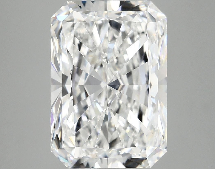 4.99 Carat Radiant Shaped Ideal Cut VVS2 IGI Certified Lab Grown Diamond