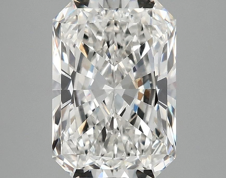 3.02 Carat Radiant Shaped Ideal Cut VS1 IGI Certified Lab Grown Diamond