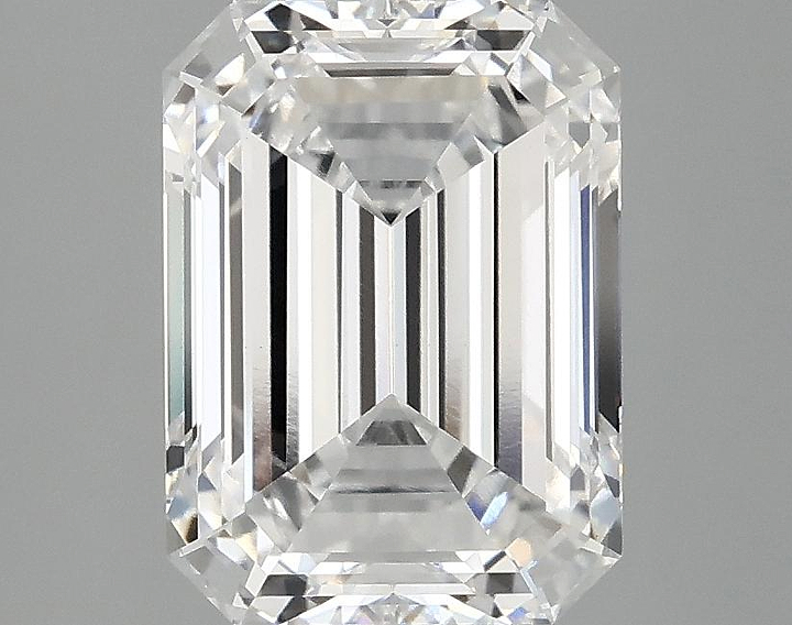 3.09 Carat Emerald Shaped Excellent Cut VS1 IGI Certified Lab Grown Diamond