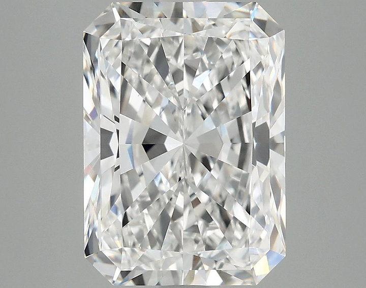4.1 Carat Radiant Shaped Ideal Cut VVS2 IGI Certified Lab Grown Diamond