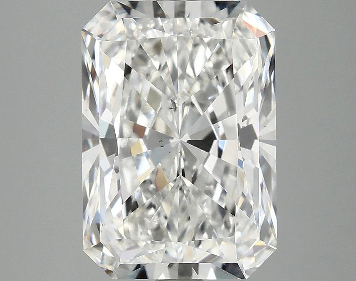 4.07 Carat Radiant Shaped Ideal Cut VS2 IGI Certified Lab Grown Diamond