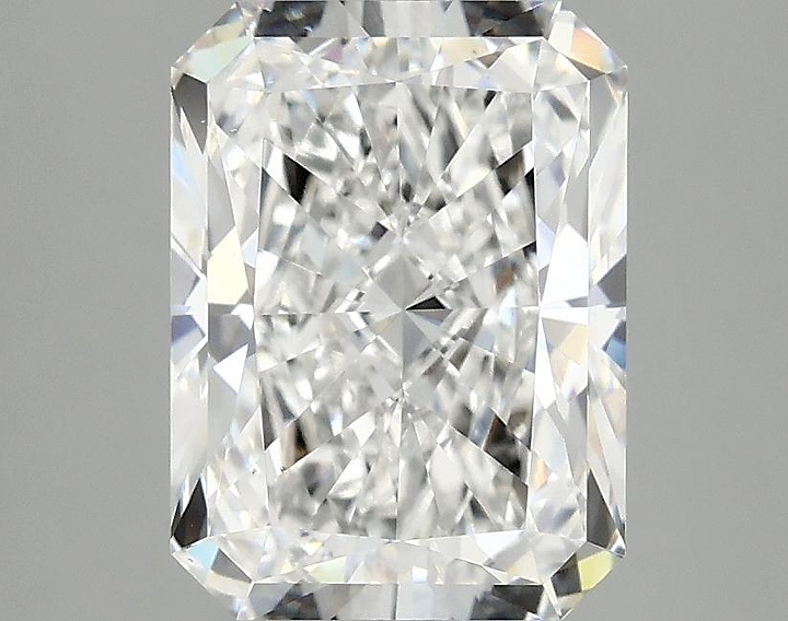 2.83 Carat Radiant Shaped Excellent Cut VS1 IGI Certified Lab Grown Diamond