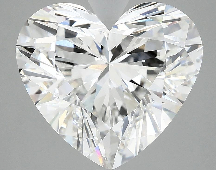 5.05 Carat Heart Shaped Ideal Cut VVS2 IGI Certified Lab Grown Diamond