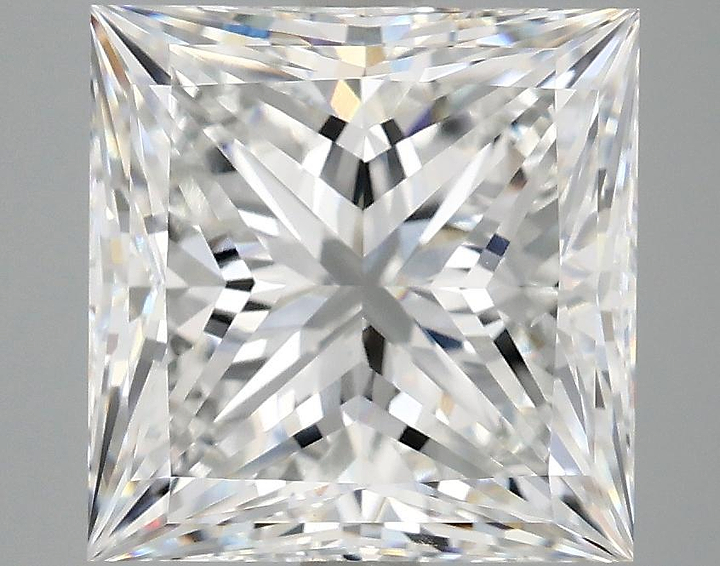5.0 Carat Princess Shaped Ideal Cut VS2 IGI Certified Lab Grown Diamond